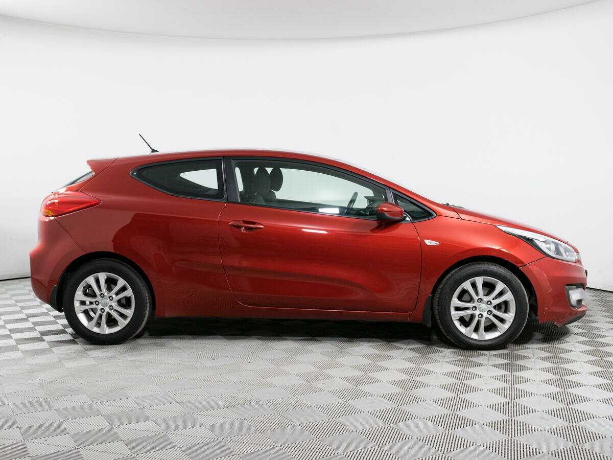 Kia Ceed б/у, 2013, Автоматическая. Фото: #3