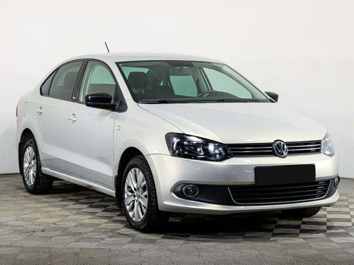 Volkswagen Polo б/у, 2014, Автоматическая. Фото: #2
