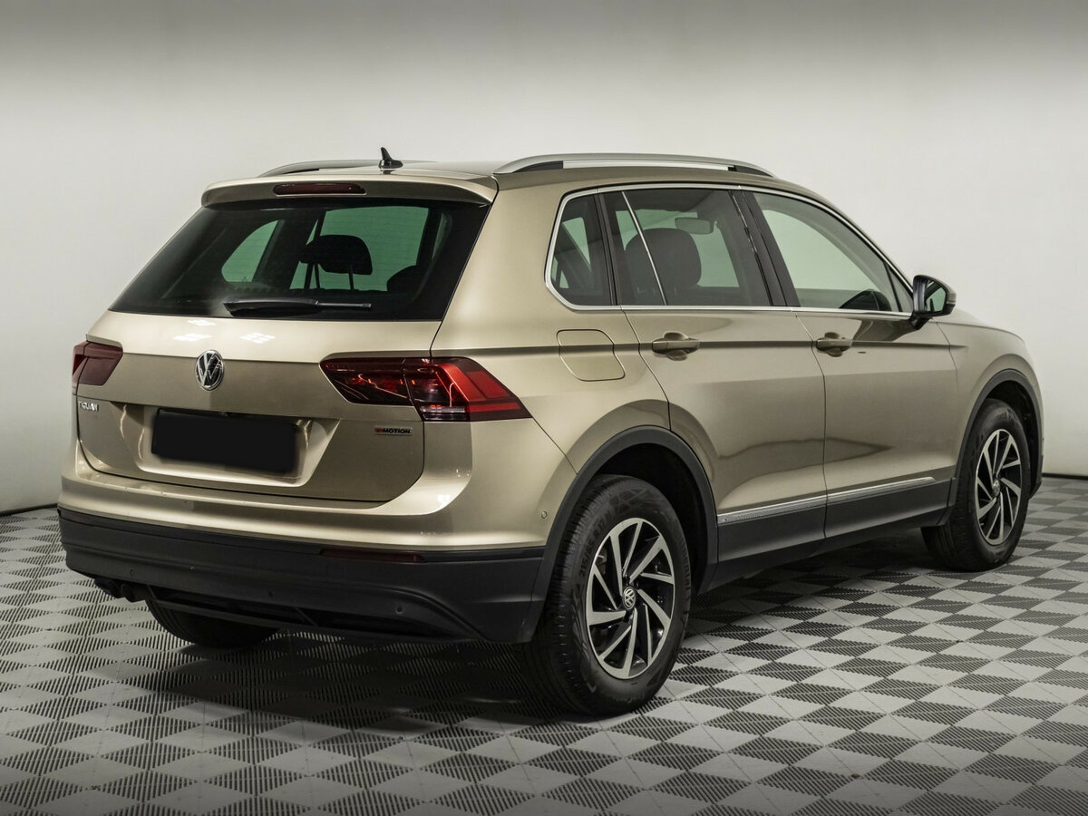 Volkswagen Tiguan б/у, 2018, Роботизированная. Фото: #3