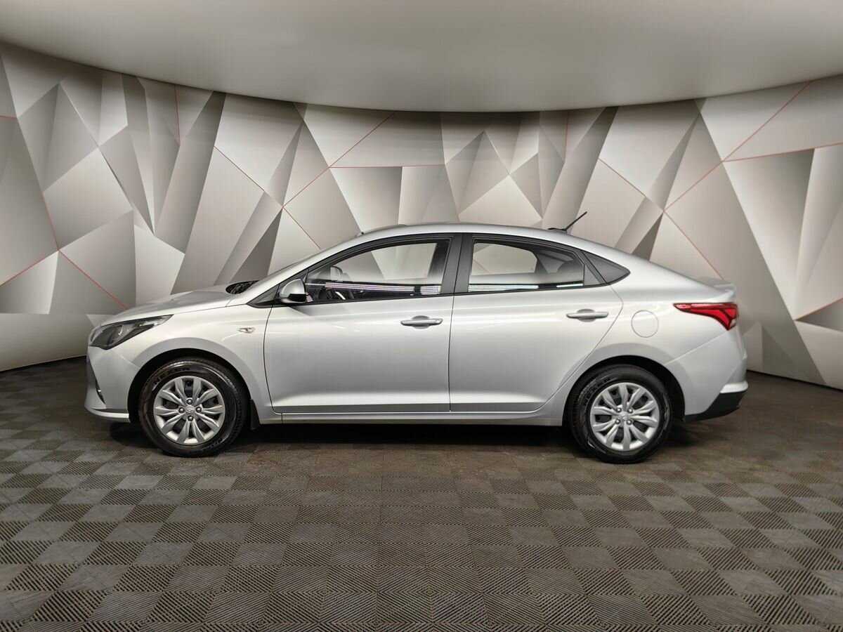 Hyundai Solaris б/у, 2021, Автоматическая. Фото: #4