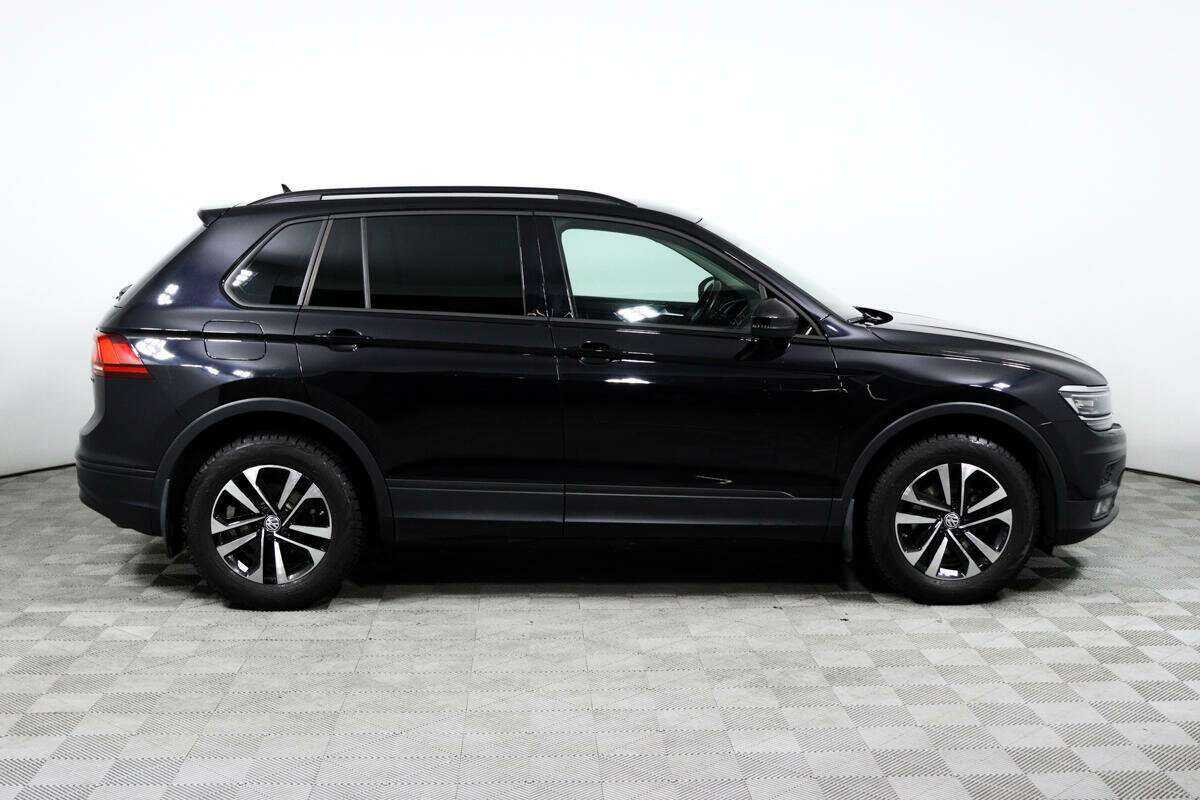 Volkswagen Tiguan б/у, 2020, Роботизированная. Фото: #3