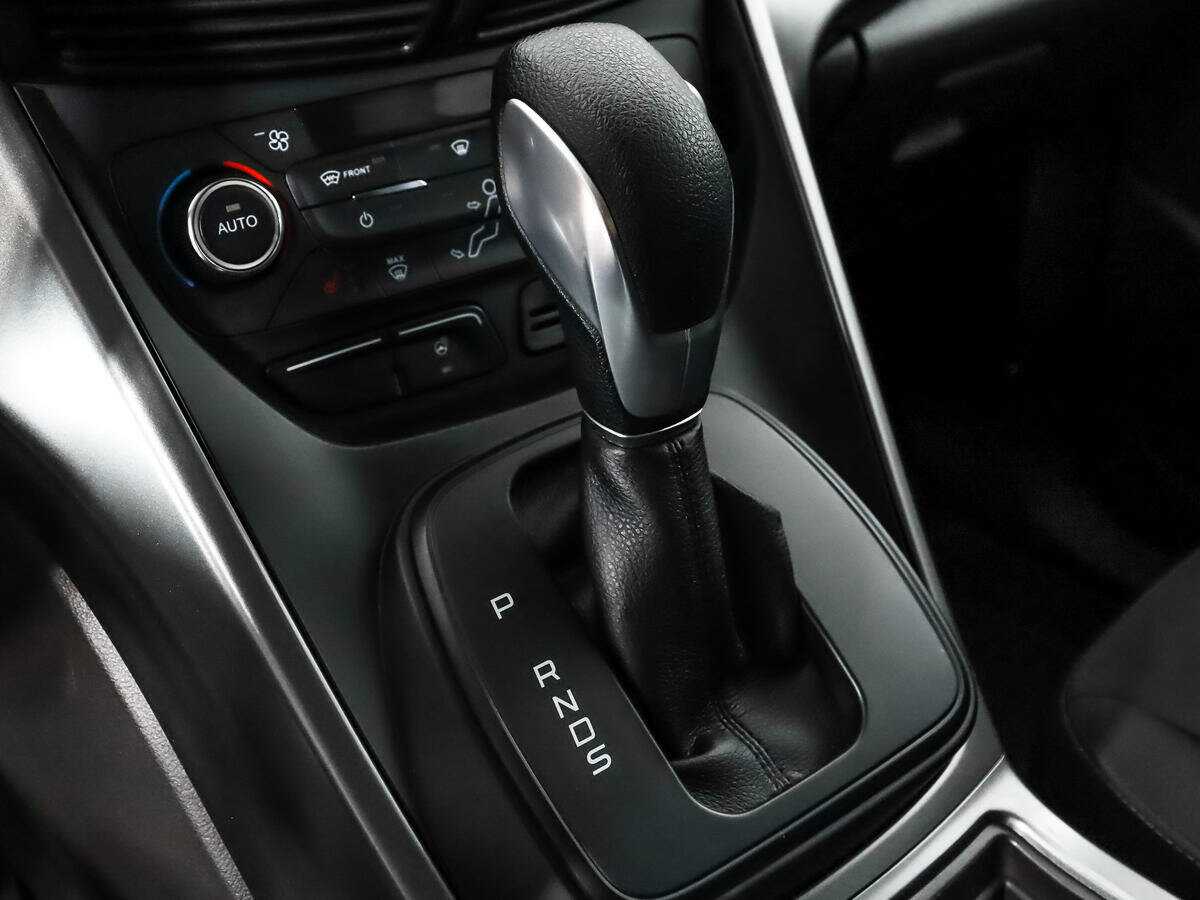 Ford Kuga б/у, 2017, Автоматическая. Фото: #9