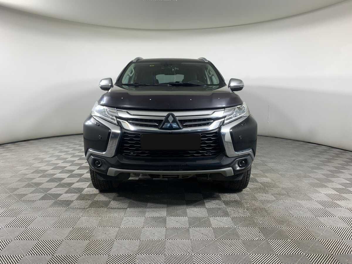 Mitsubishi Pajero Sport б/у, 2017, Автоматическая. Фото: #1