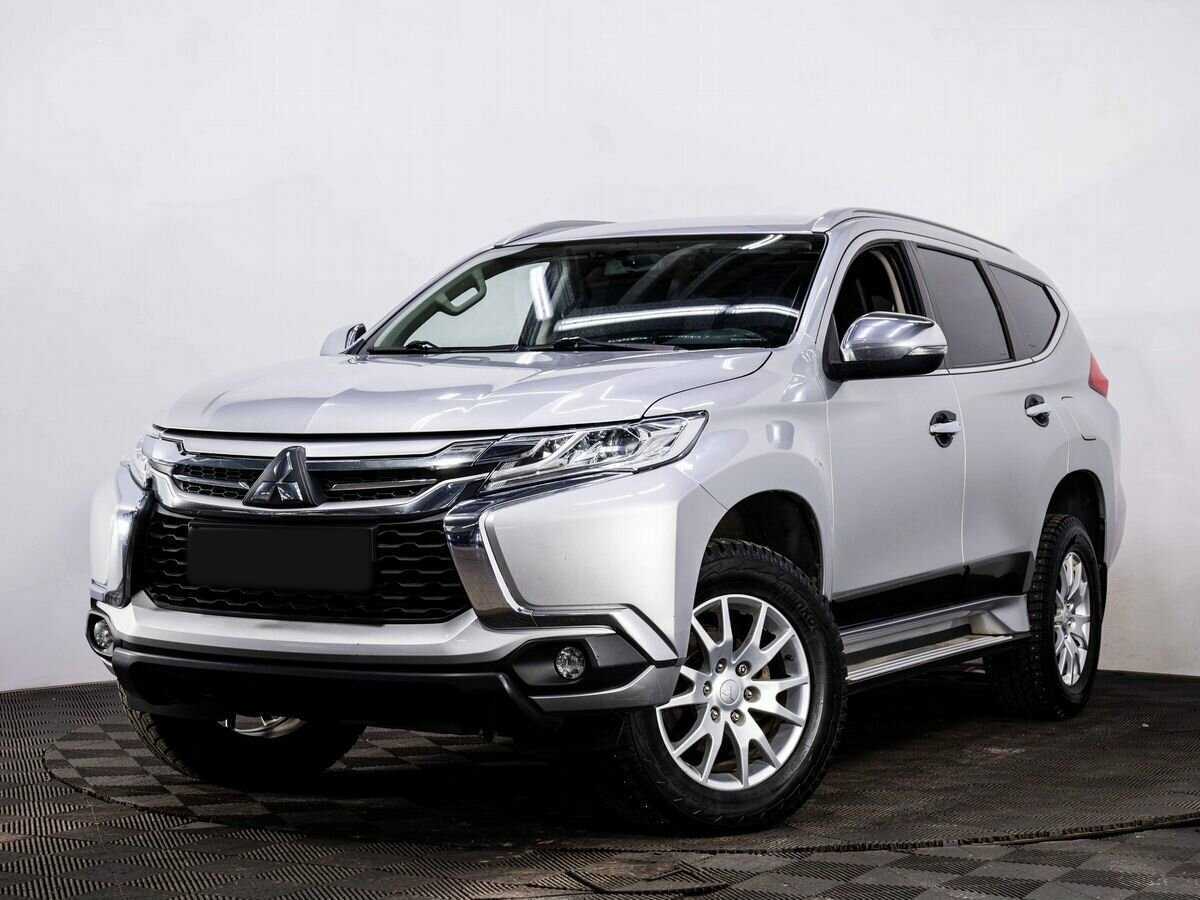 Mitsubishi Pajero Sport б/у, 2017, Механическая. Фото: #0
