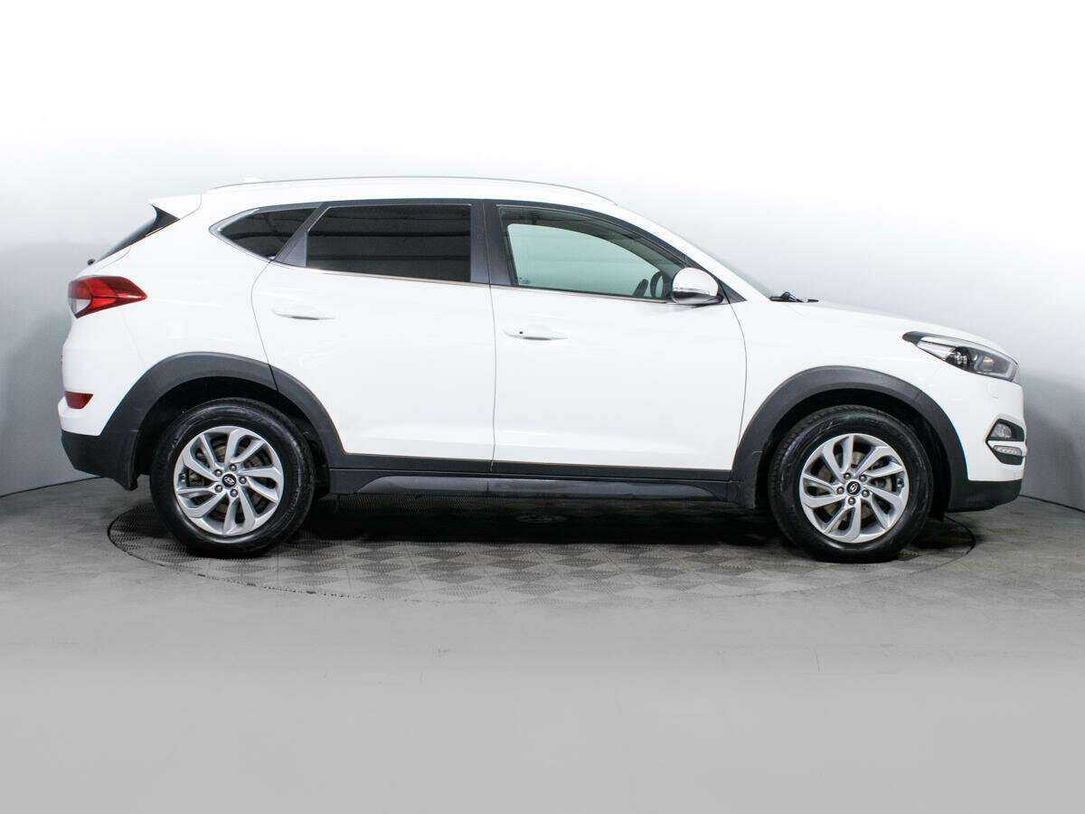 Hyundai Tucson б/у, 2017, Автоматическая. Фото: #3