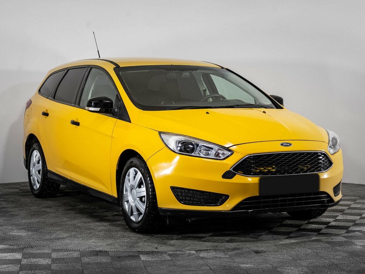 Ford Focus б/у, 2016, Механическая. Фото: #2