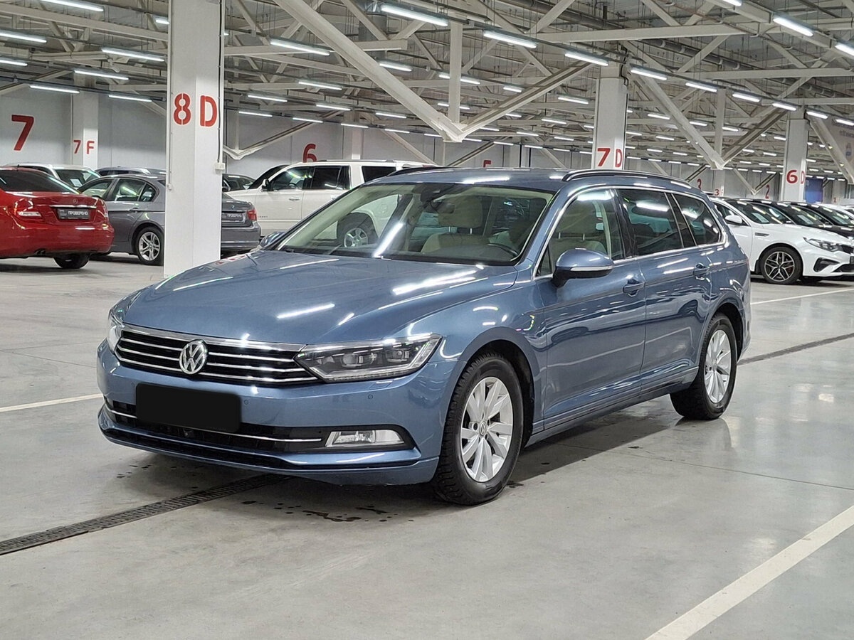 Volkswagen Passat б/у, 2018, Роботизированная. Посмотреть фото