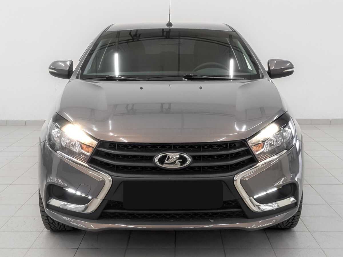 Lada (ВАЗ) Vesta б/у, 2017, Механическая. Фото: #1