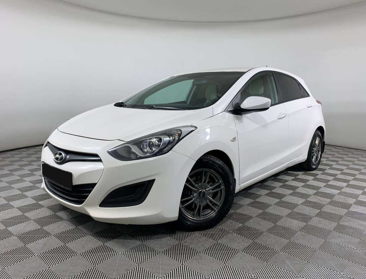 Hyundai i30 б/у, 2012, Автоматическая. Фото: #0