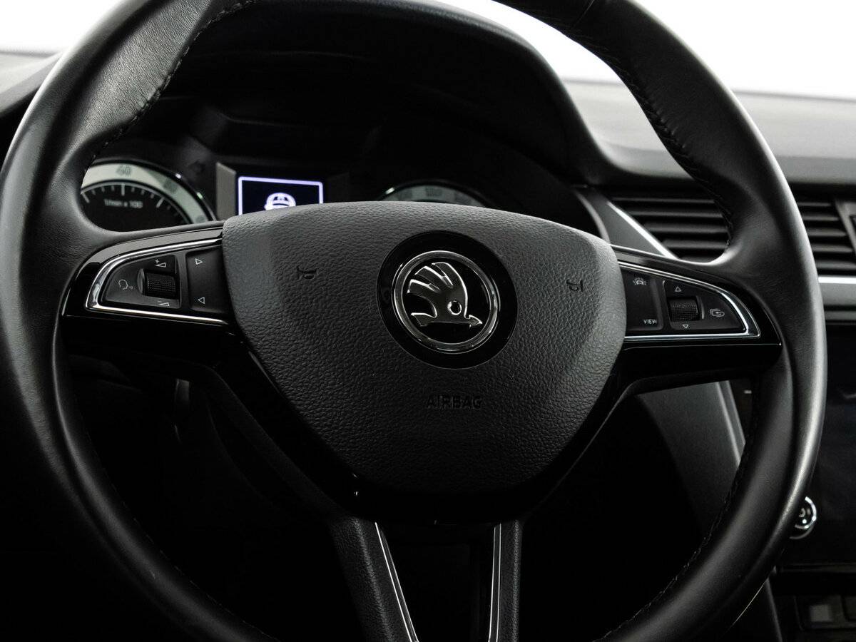 Skoda Octavia б/у, 2020, Автоматическая. Фото: #8