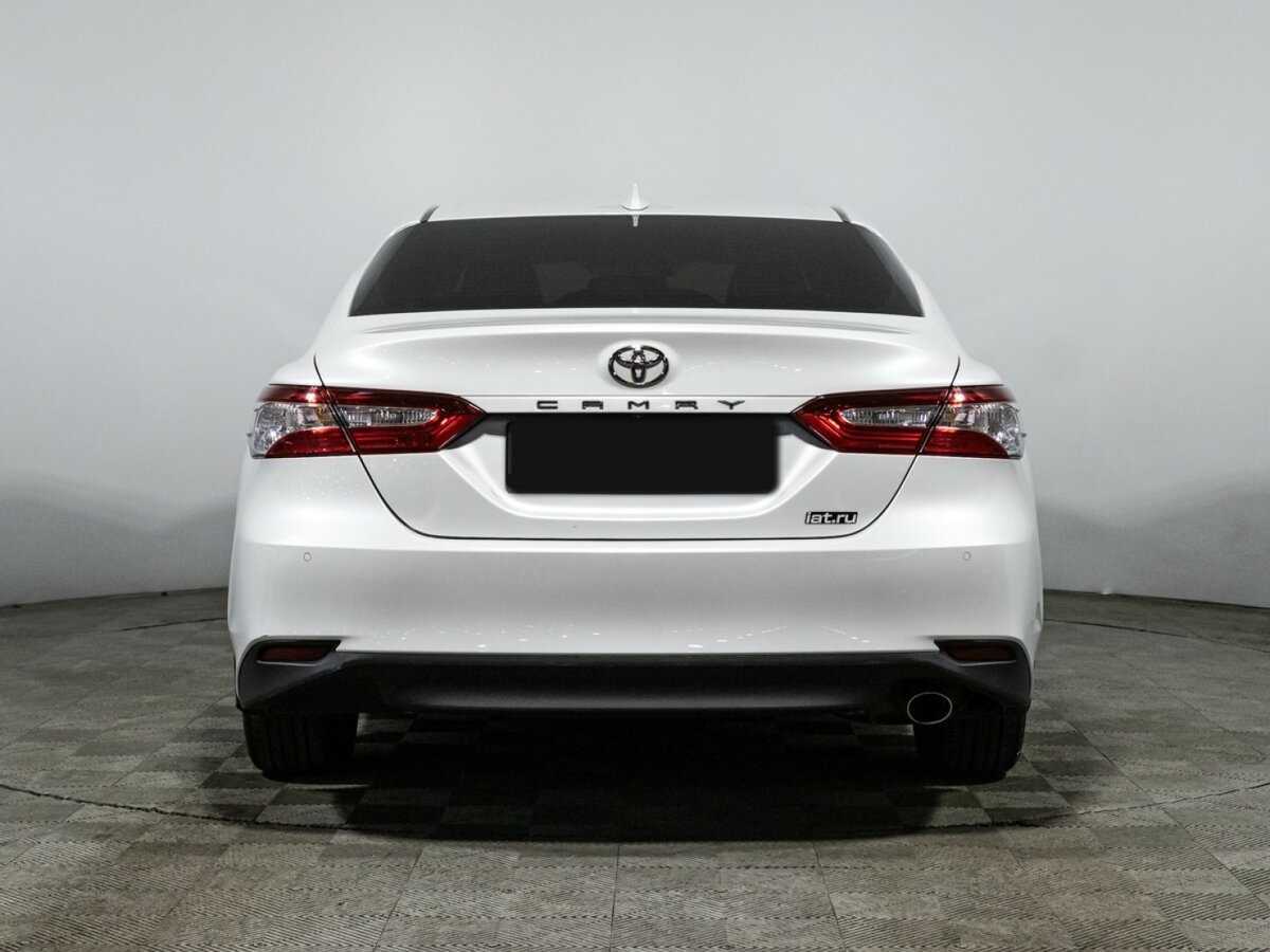 Toyota Camry б/у, 2018, Автоматическая. Фото: #4
