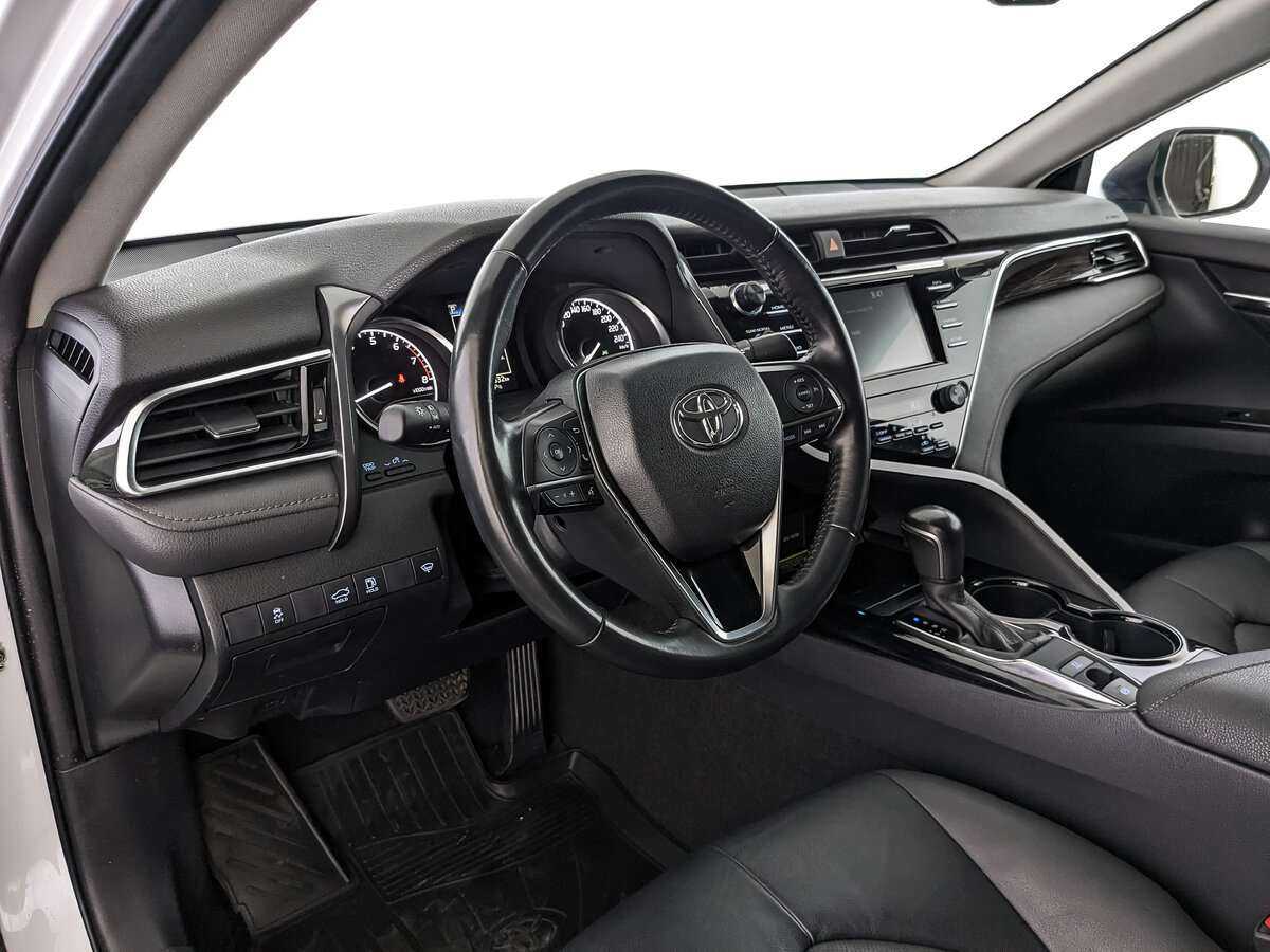 Toyota Camry б/у, 2021, Автоматическая. Фото: #9