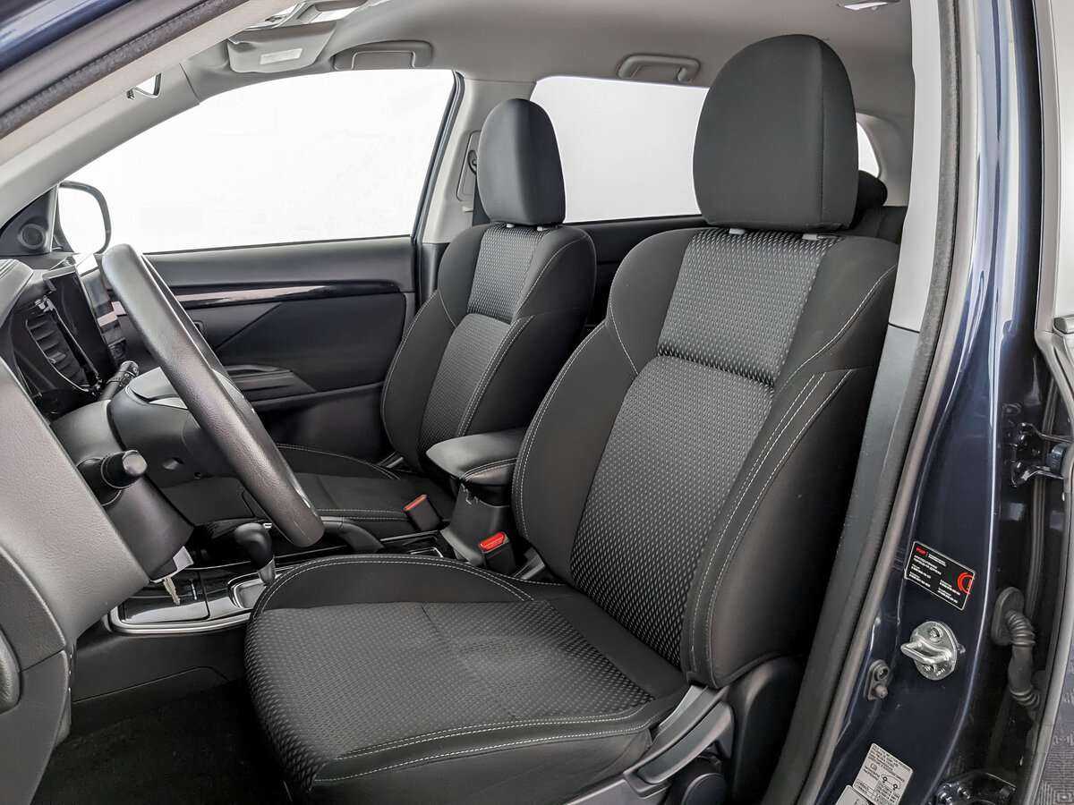 Mitsubishi Outlander б/у, 2019, Вариатор. Фото: #15