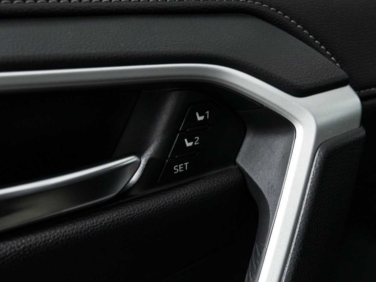 Toyota RAV4 б/у, 2020, Вариатор. Фото: #14