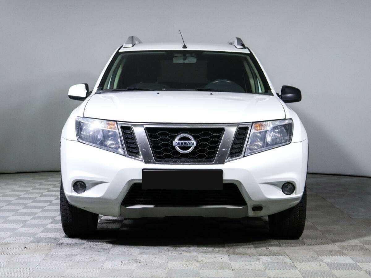 Nissan Terrano б/у, 2019, Автоматическая. Фото: #1