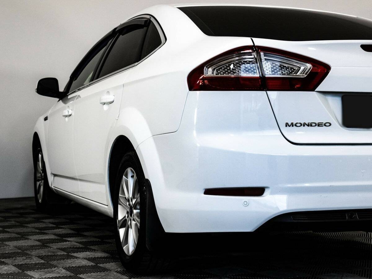 Ford Mondeo б/у, 2012, Механическая. Фото: #7