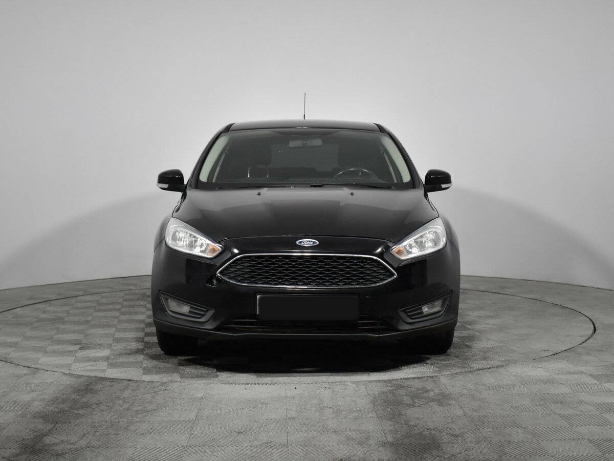 Ford Focus б/у, 2016, Механическая. Фото: #1