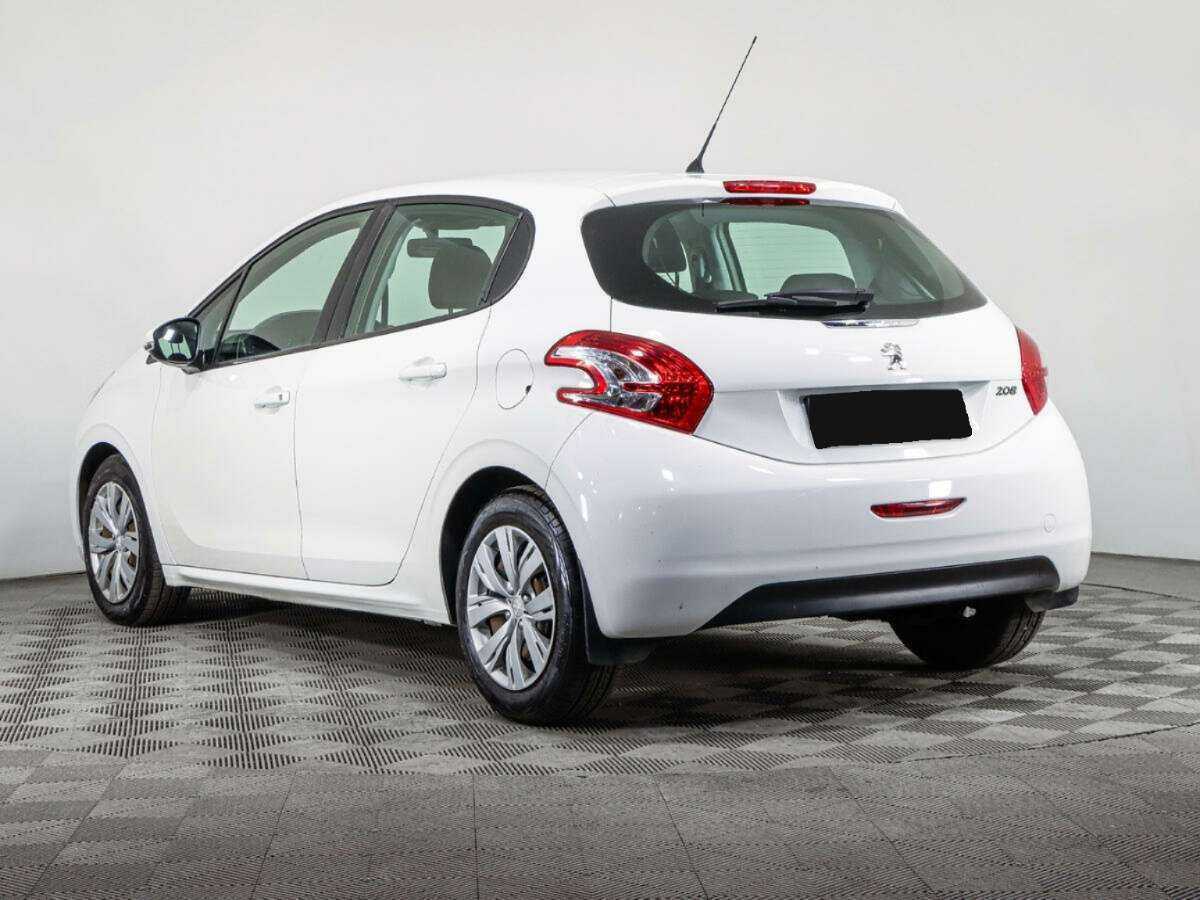 Peugeot 208 б/у, 2013, Автоматическая. Фото: #6