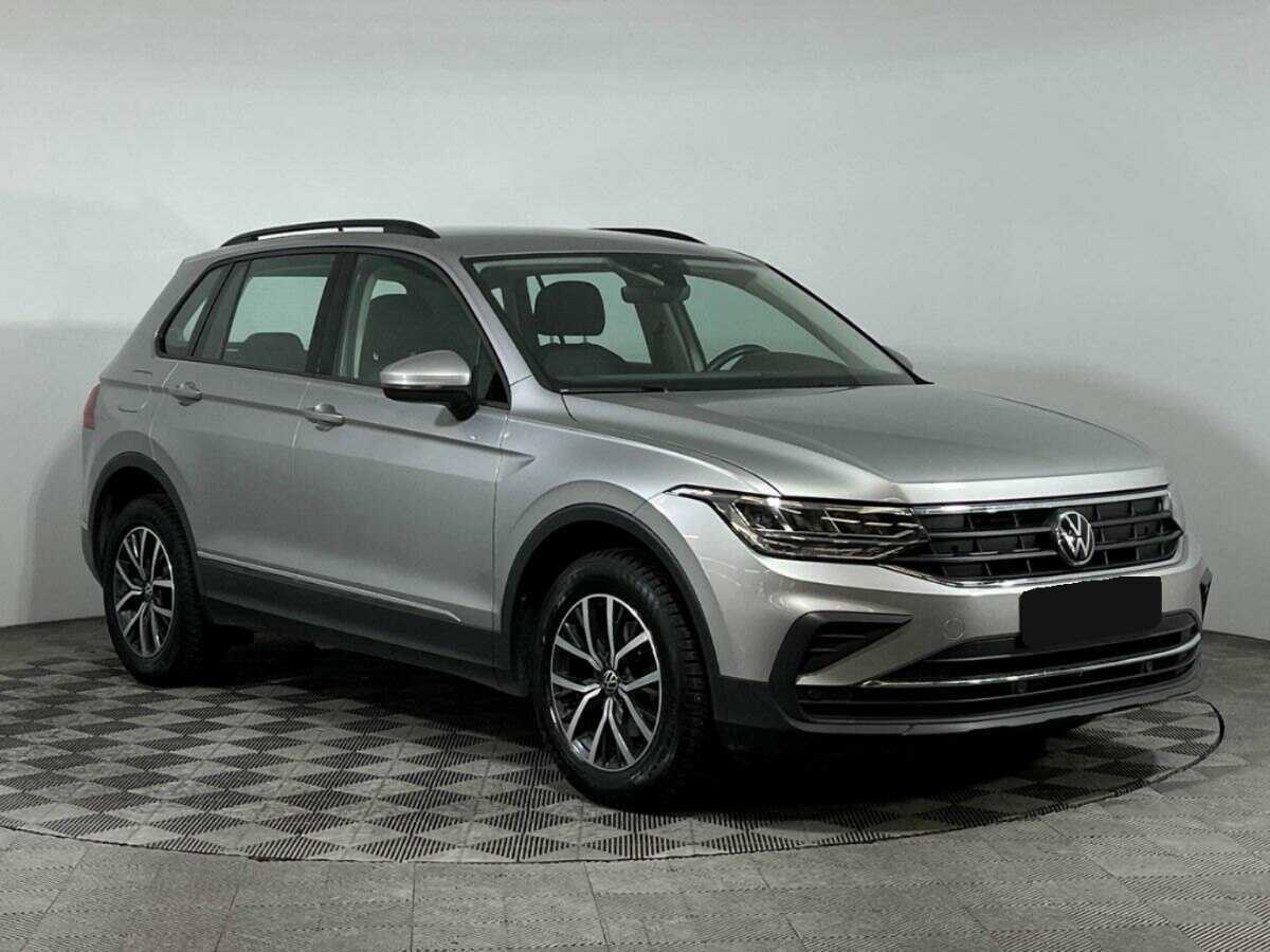 Volkswagen Tiguan б/у, 2021, Роботизированная. Фото: #2