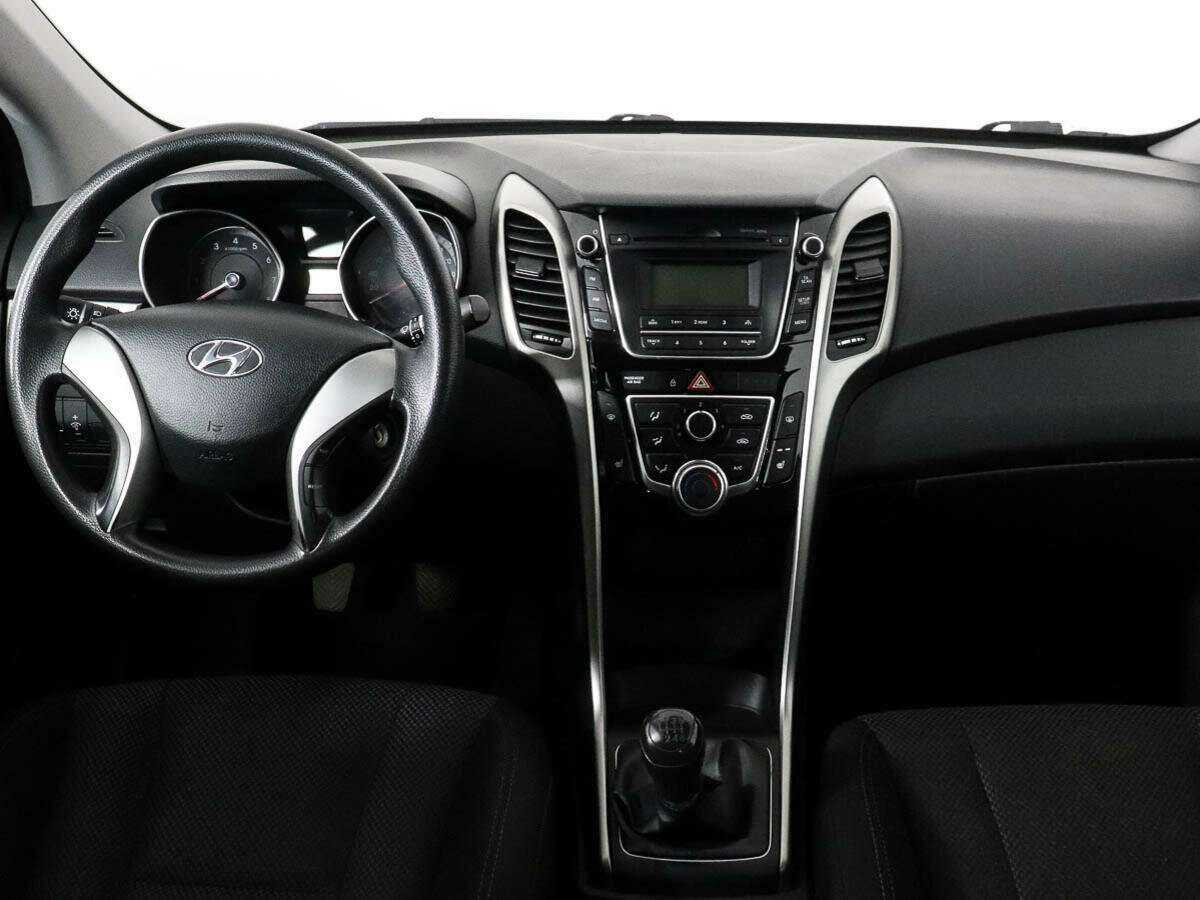 Hyundai i30 б/у, 2014, Механическая. Фото: #10