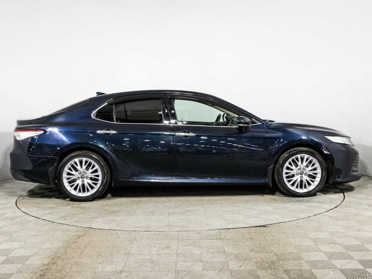 Toyota Camry б/у, 2018, Автоматическая. Фото: #3