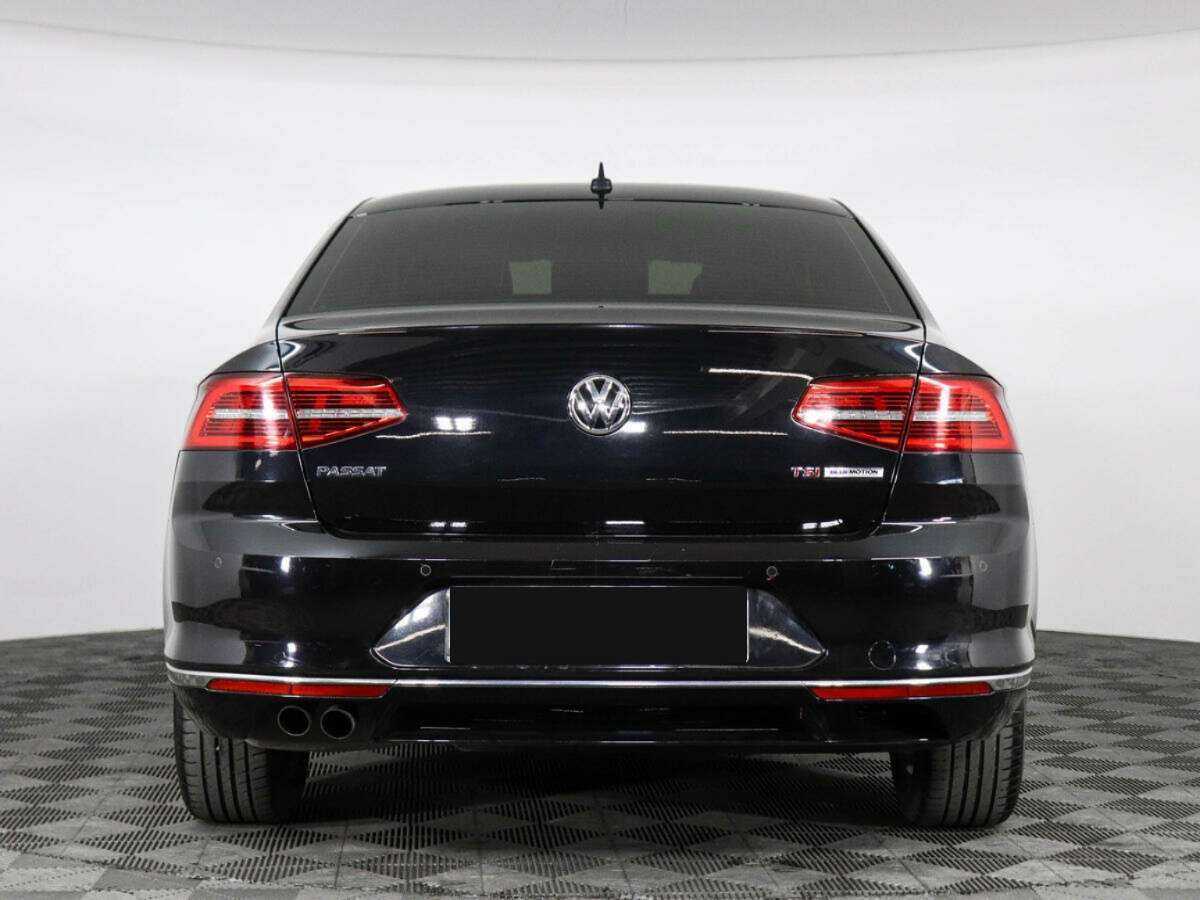Volkswagen Passat б/у, 2016, Роботизированная. Фото: #4