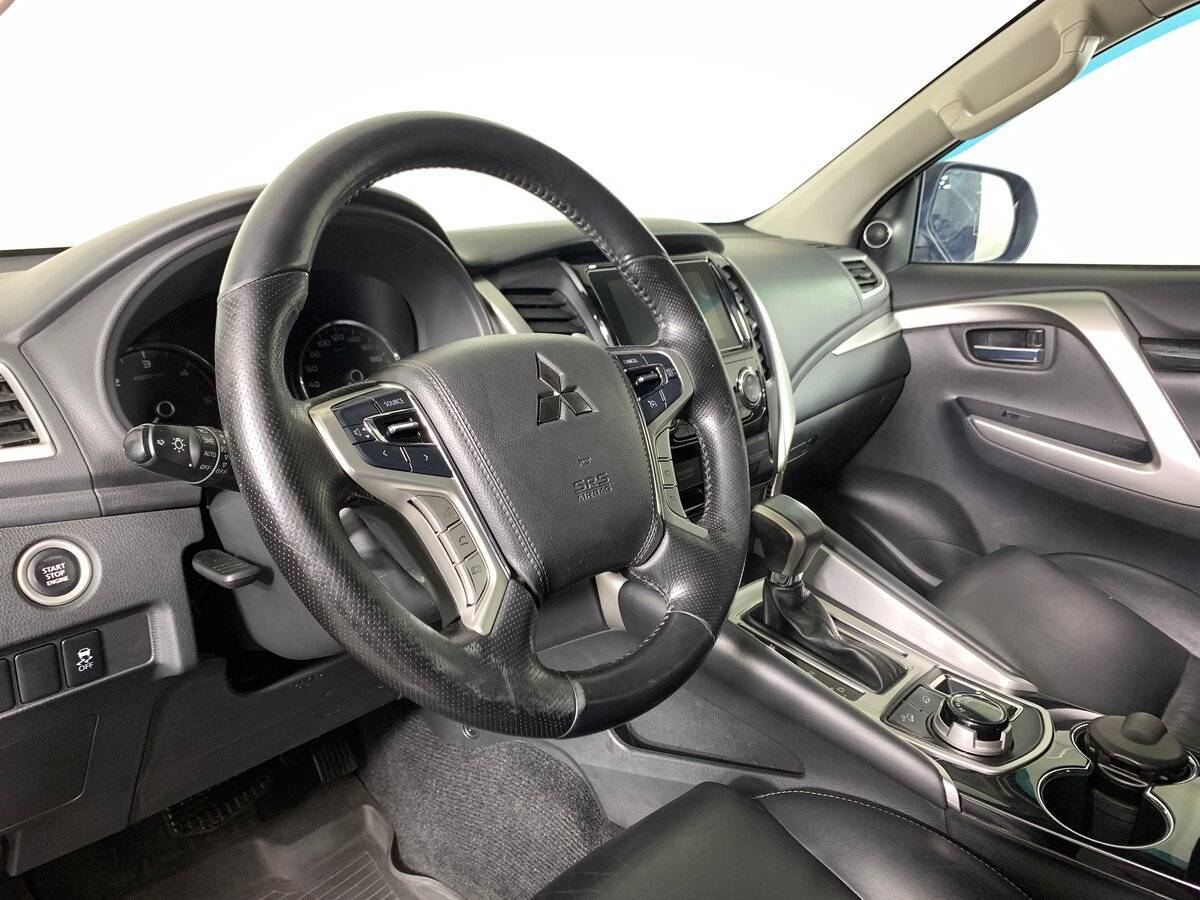 Mitsubishi Pajero Sport б/у, 2018, Автоматическая. Фото: #10