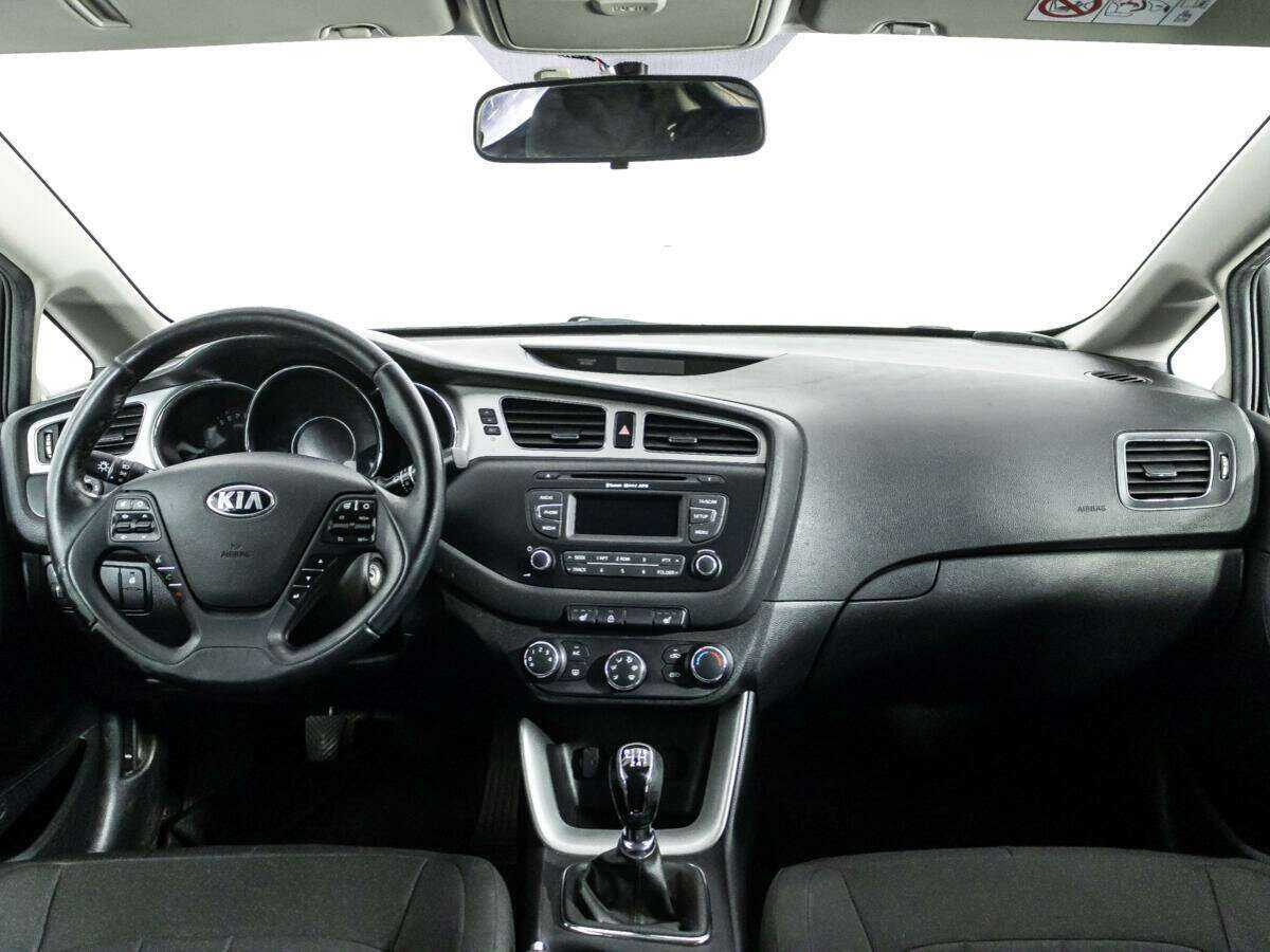 Kia Ceed б/у, 2014, Механическая. Фото: #12