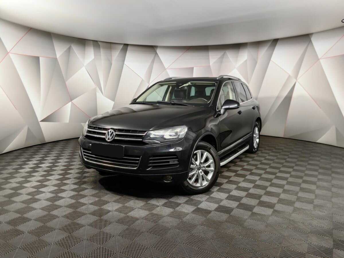 Volkswagen Touareg б/у, 2013, Автоматическая. Посмотреть фото