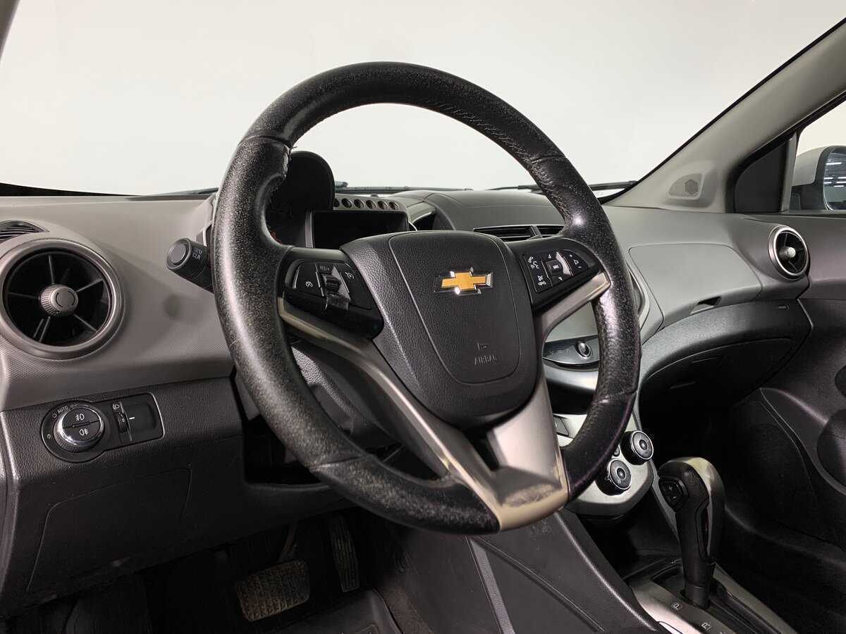 Chevrolet Aveo б/у, 2014, Автоматическая. Фото: #11