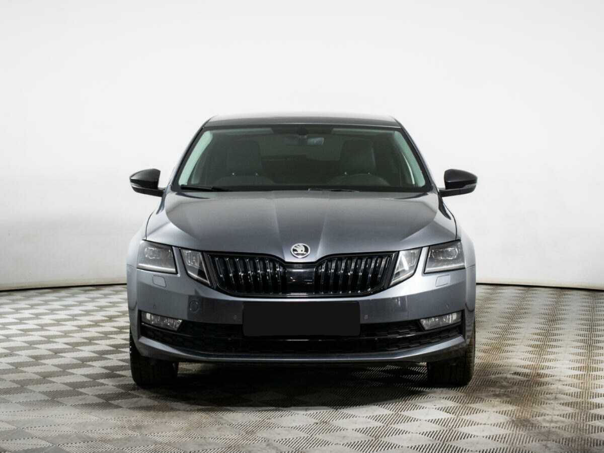 Skoda Octavia б/у, 2018, Роботизированная. Фото: #0