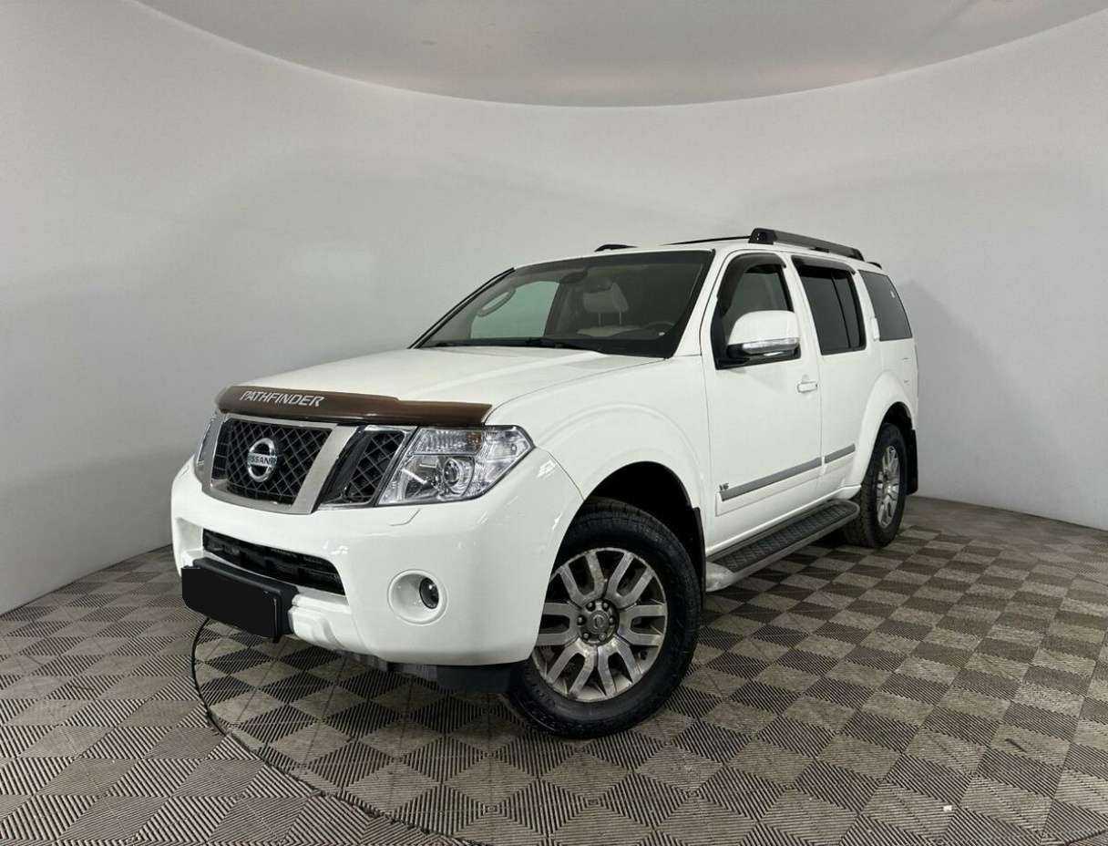 Nissan Pathfinder б/у, 2012, Автоматическая. Фото: #0