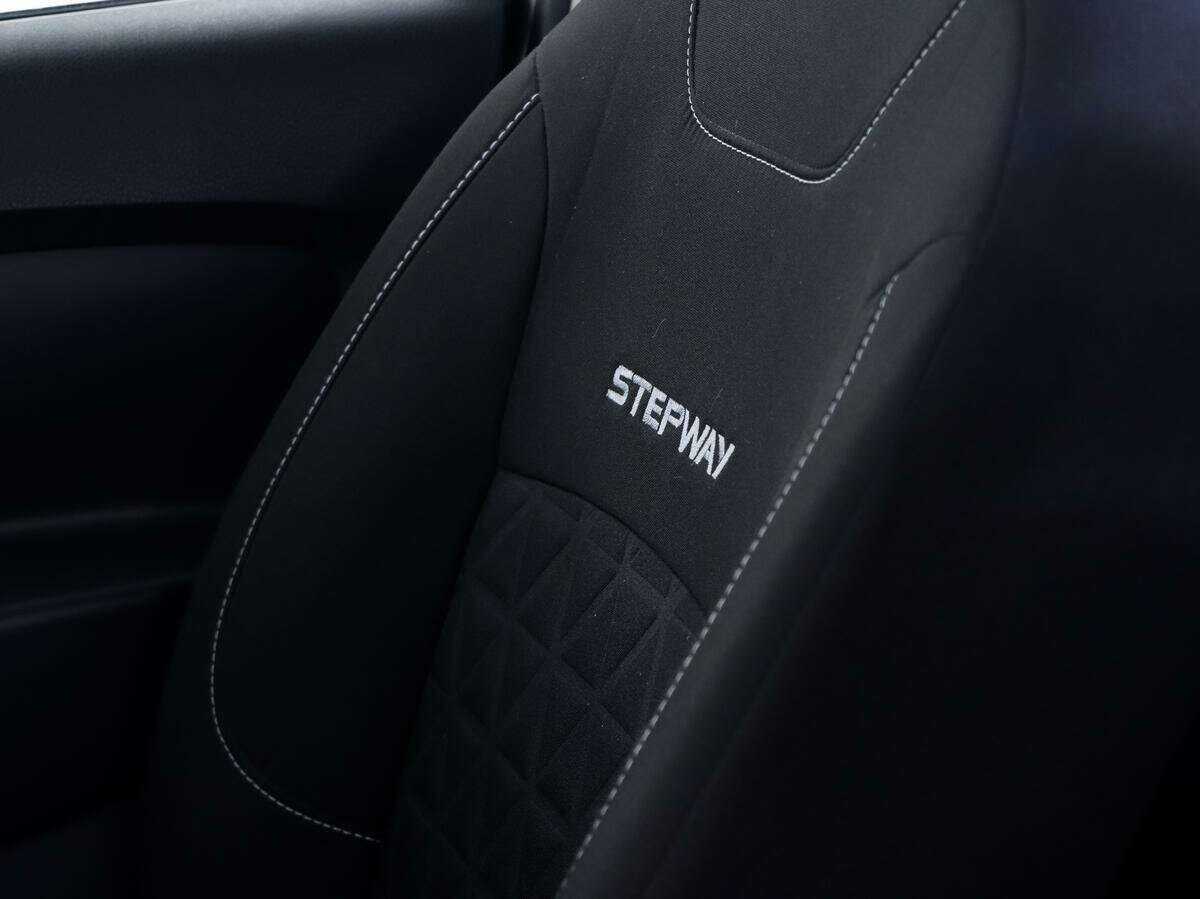 Renault Sandero б/у, 2018, Автоматическая. Фото: #11
