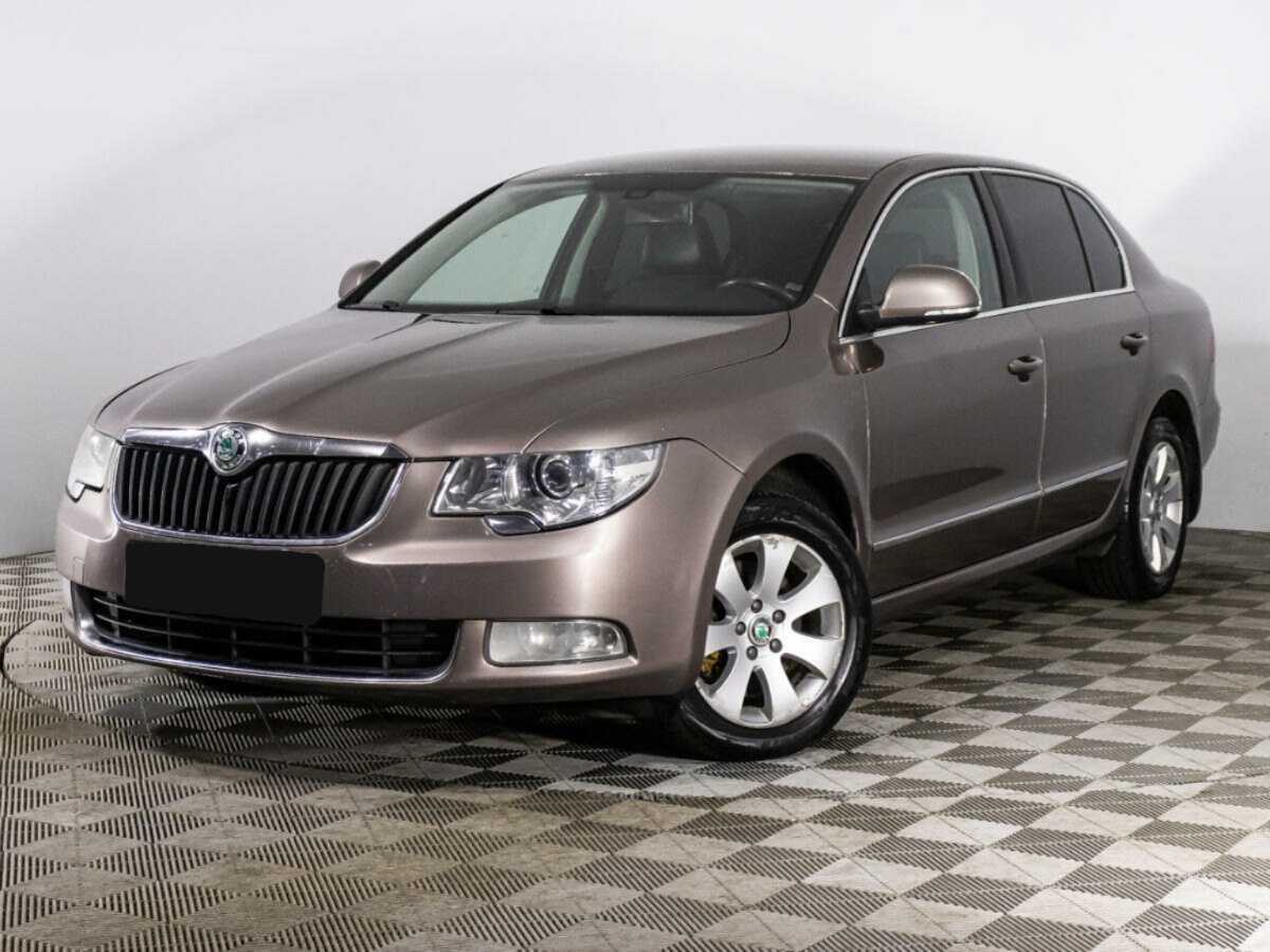 Skoda Superb б/у, 2012, Автоматическая. Фото: #0
