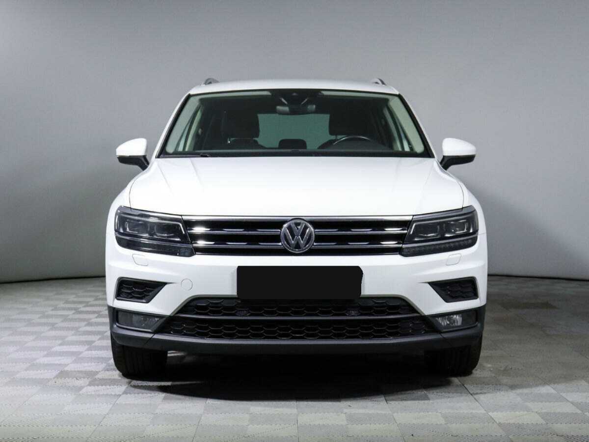 Volkswagen Tiguan б/у, 2018, Роботизированная. Фото: #1