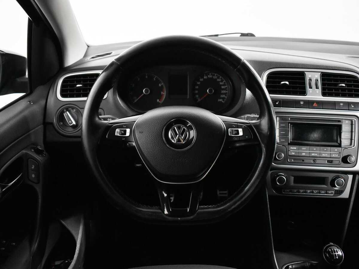 Volkswagen Polo б/у, 2017, Механическая. Фото: #12