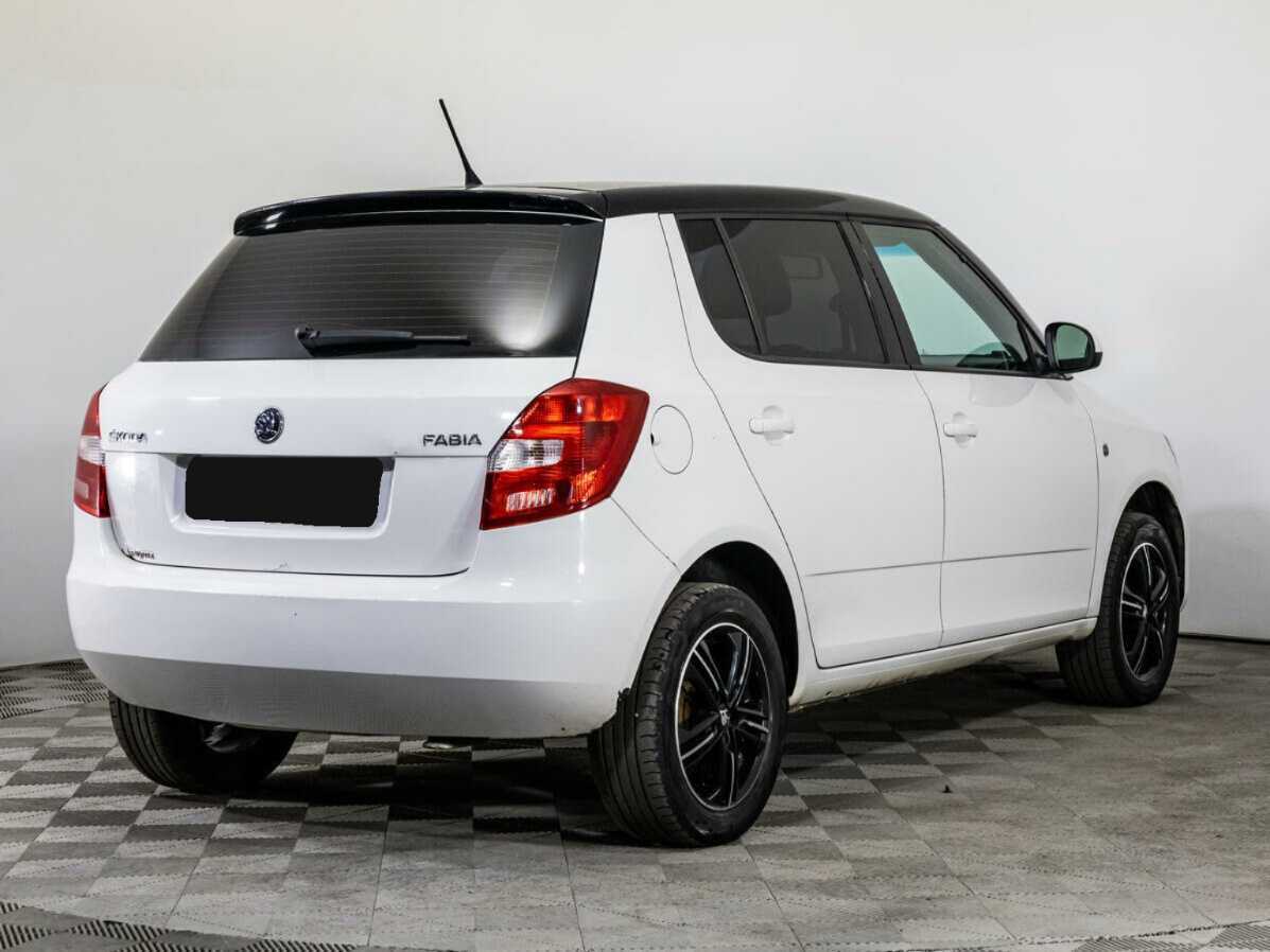 Skoda Fabia б/у, 2013, Механическая. Фото: #4