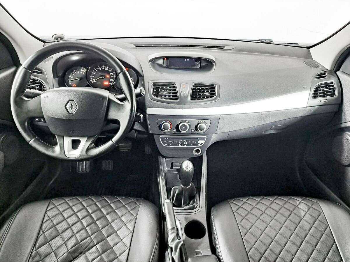 Renault Fluence б/у, 2012, Механическая. Фото: #11