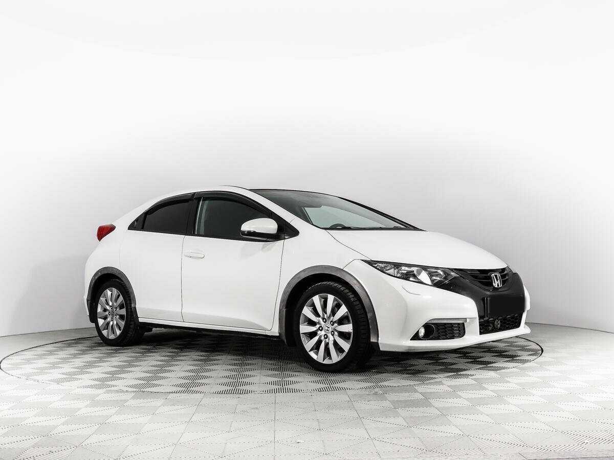 Honda Civic б/у, 2012, Автоматическая. Фото: #2