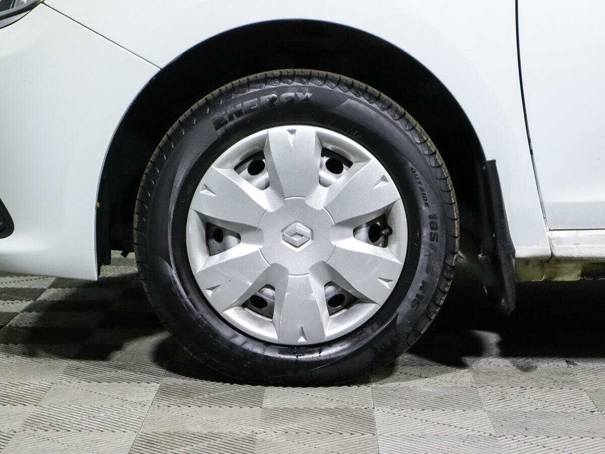 Renault Logan б/у, 2014, Механическая. Фото: #12