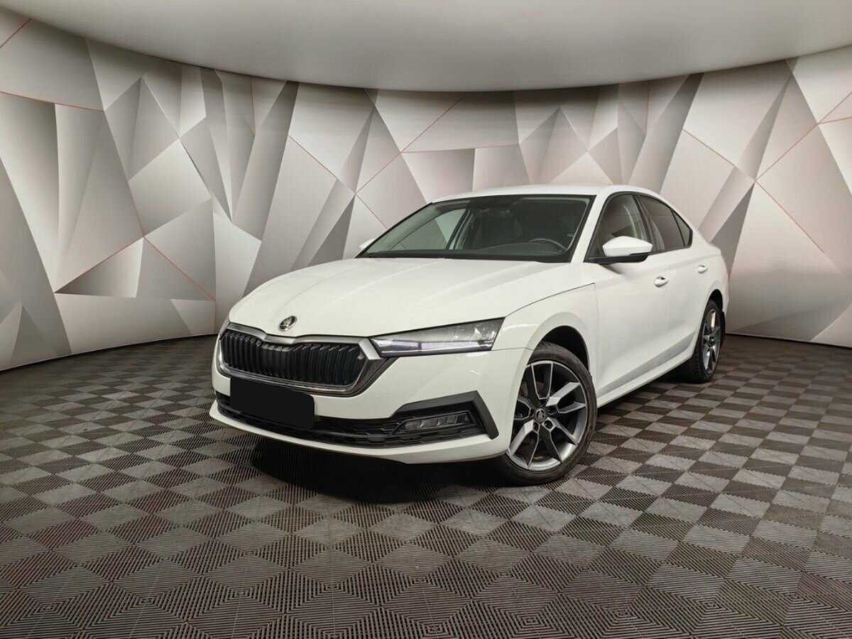 Skoda Octavia б/у, 2021, Автоматическая. Посмотреть фото