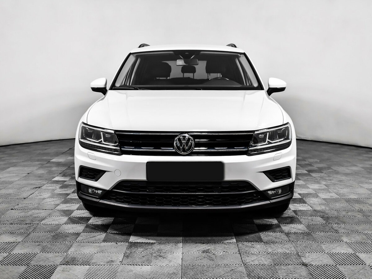 Volkswagen Tiguan б/у, 2020, Роботизированная. Фото: #1