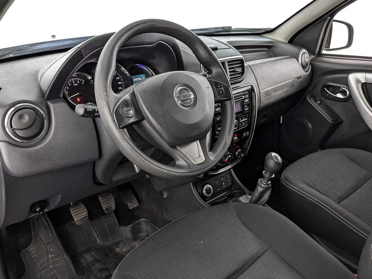 Nissan Terrano б/у, 2018, Механическая. Фото: #10