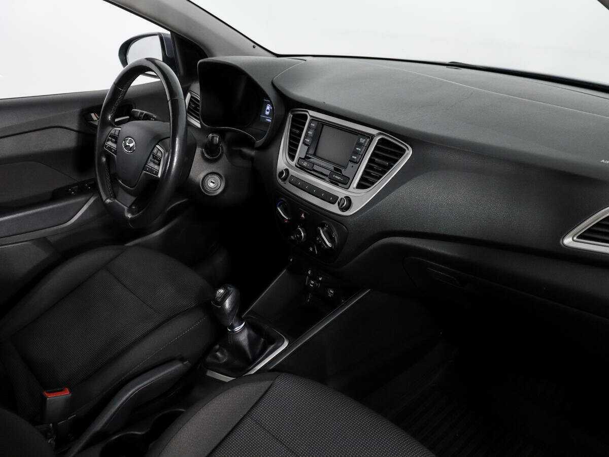 Hyundai Solaris б/у, 2019, Механическая. Фото: #11