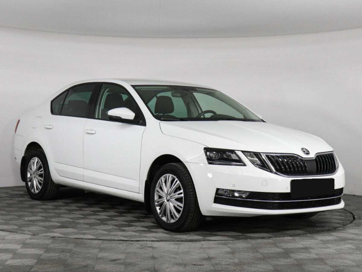Skoda Octavia б/у, 2018, Роботизированная. Фото: #2