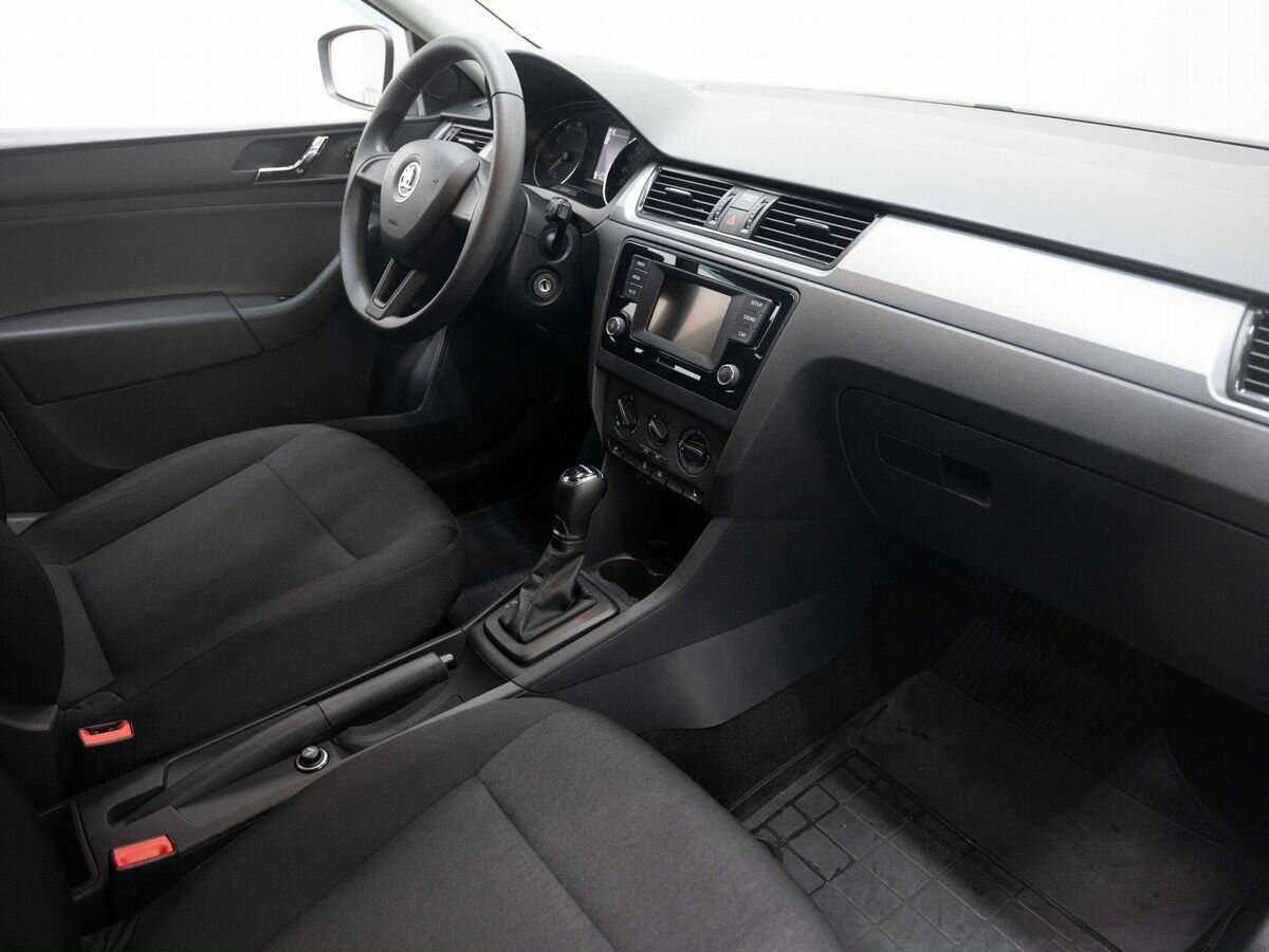 Skoda Rapid б/у, 2017, Автоматическая. Фото: #10