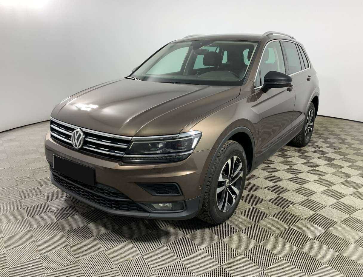 Volkswagen Tiguan б/у, 2019, Роботизированная. Посмотреть фото
