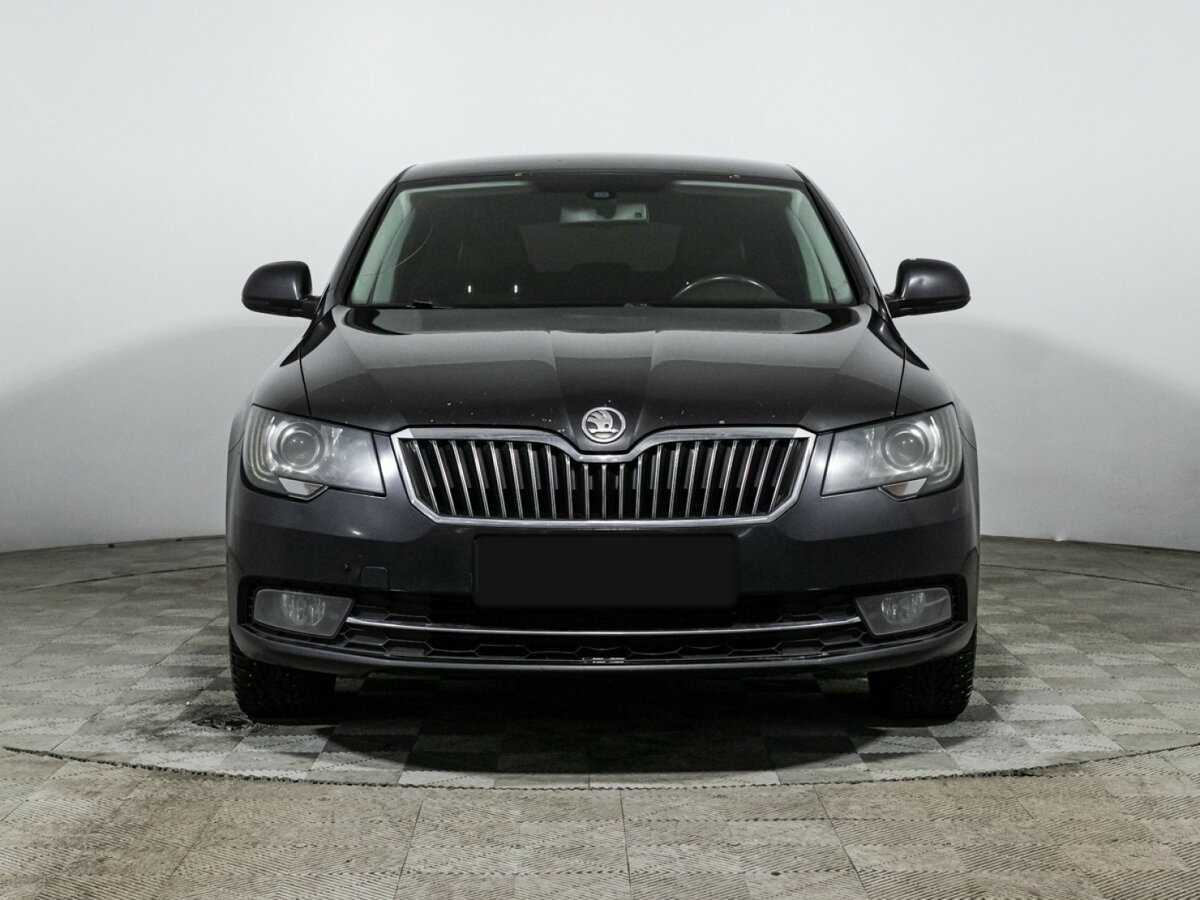 Skoda Superb б/у, 2013, Роботизированная. Фото: #1