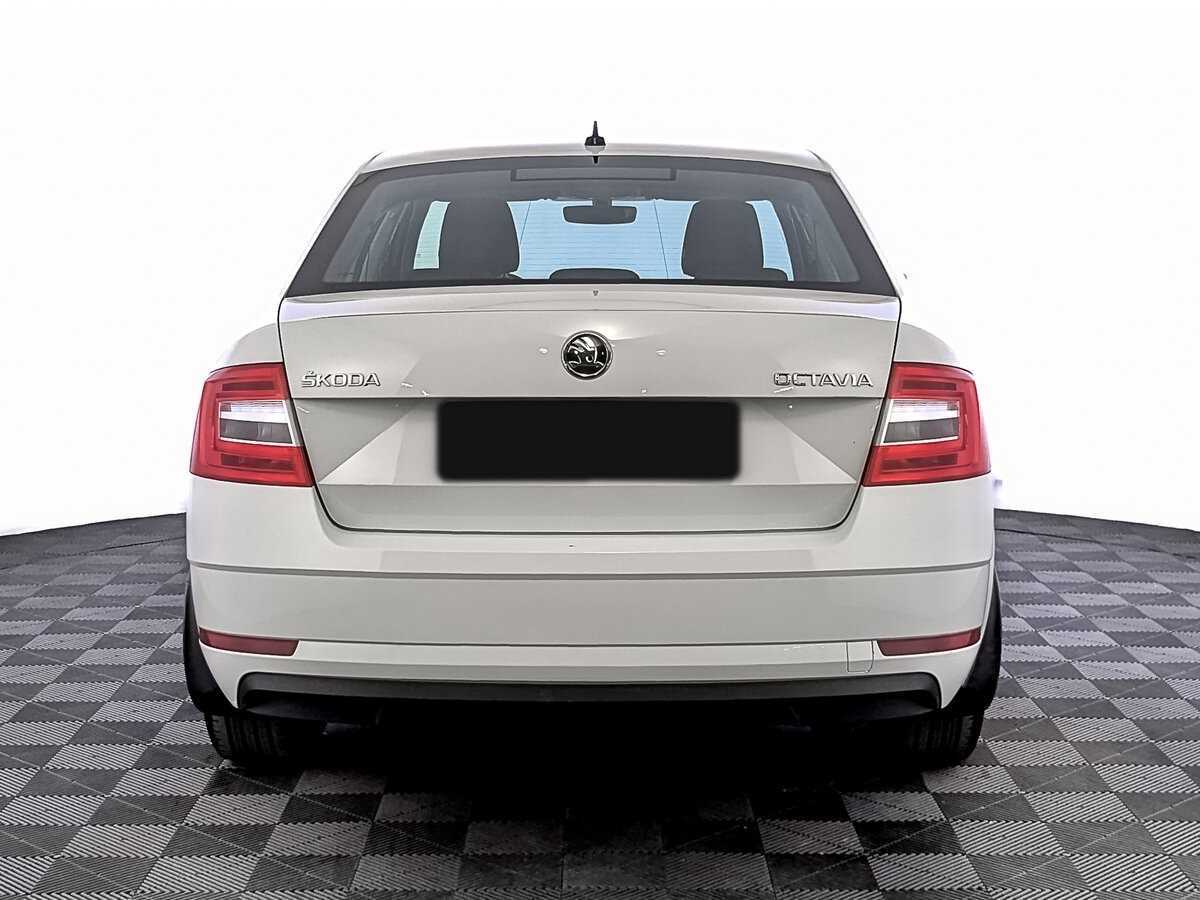 Skoda Octavia б/у, 2019, Механическая. Фото: #5