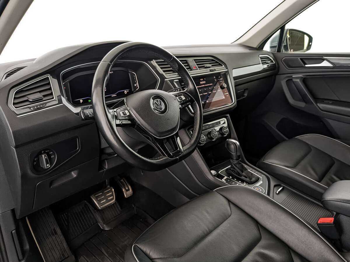 Volkswagen Tiguan б/у, 2020, Роботизированная. Фото: #10
